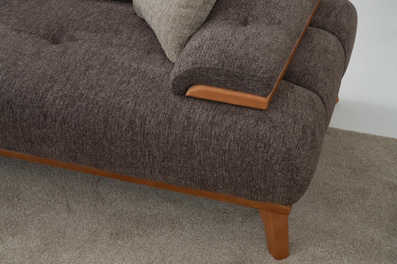 WhatsApp Image 2025-12-23 at 18.07.14 (4)