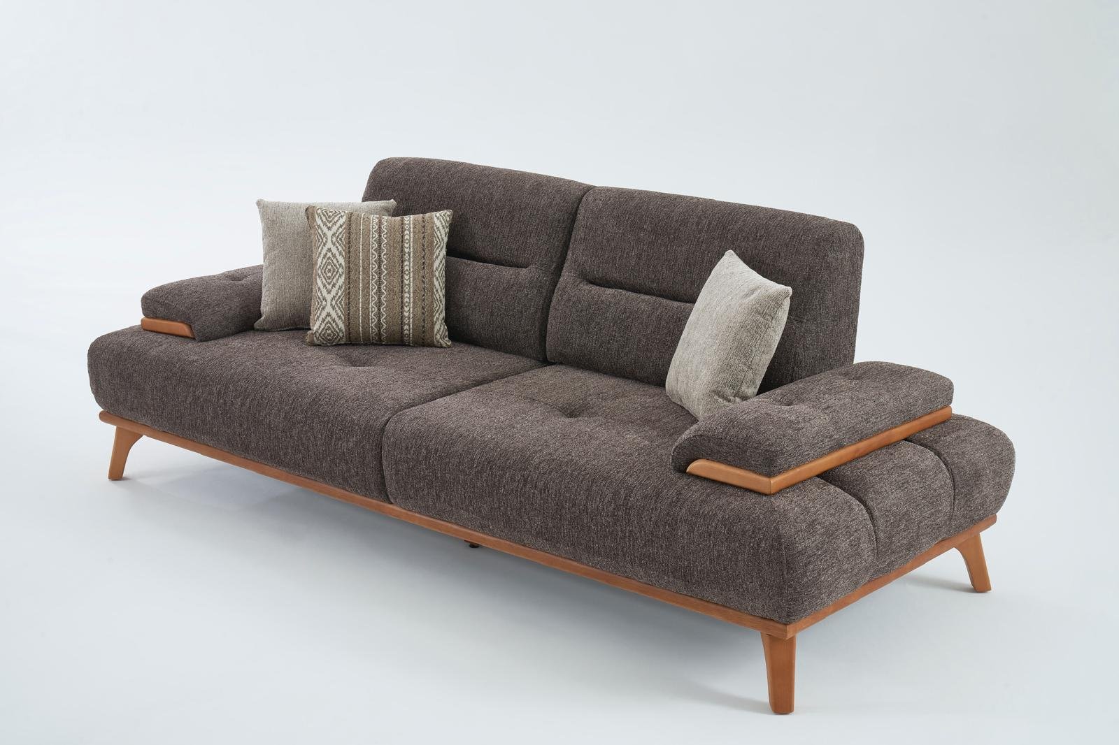 WhatsApp Image 2025-12-23 at 18.07.16 (1)